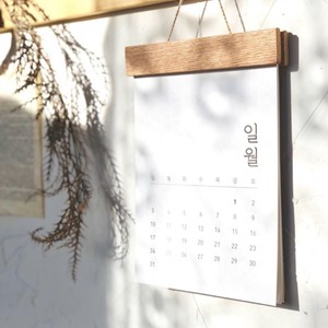 21 Hangul Calendar ハングル 壁掛け カレンダー ウッド ダイアリー 韓国語 韓国雑貨 Tokki Maeul トッキマウル 韓国雑貨通販サイト