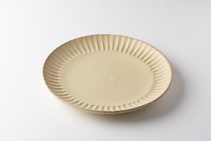 太しのぎ8寸皿(クリーム)