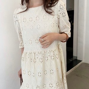 スカラップレースワンピ Ambifashion