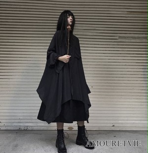 ロングシャツ 羽織 黒 ブラック 黒コーデ ゆったり アシンメトリー ピープス オルチャン 韓国ファッション 1295 Amouretvie モレヴィ