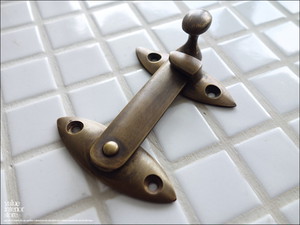 ブラスロックw036 真鍮ロック 鍵 カギ 扉錠 キーパーツ 錠前 扉止 留め金具 レトロ調 真鍮金物 ハンドメイド 手作り アンティーク調 Valuestore