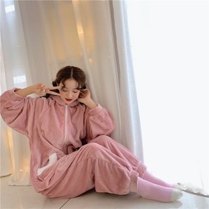 ルームウェア ウサギの耳フード付きパジャマ ワンピース かわいい うさぎ耳 ふわもこ 冬 あったか Ledy Go Round