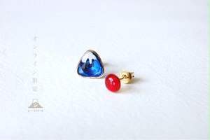 日の出富士【ピアスのみ】 日の出富士【ピアスのみ】