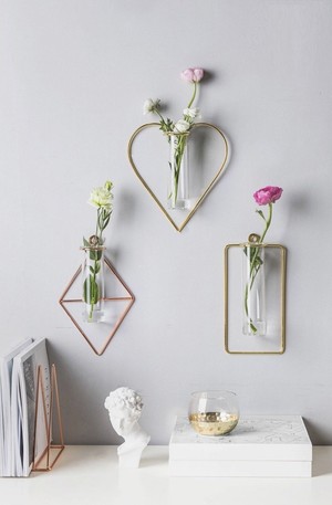 Gold Wire Wall Vase 6type 2colors ゴールド ワイヤー フレーム 壁掛け 花瓶 韓国 インテリア 雑貨 Tokki Maeul トッキマウル 韓国雑貨通販サイト