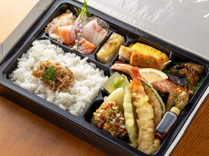 おもてなし彩り和風御膳 おもてなし彩り和風御膳