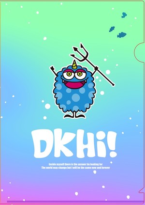 TRIAINAクリアファイル