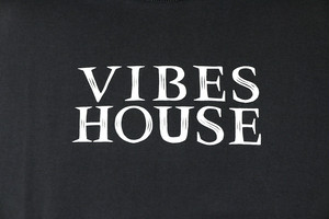 VIBES HOUSE