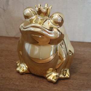 陶器のカエル3匹セット 福が かえる 人が無事 かえる 黄色 置物 かわいい動物陶器クラフト悠季 通販 Creema クリーマ ハンドメイド 手作り クラフト作品の販売サイト