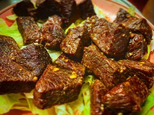 鹿肉 モモ(シンタマ) 351~400g