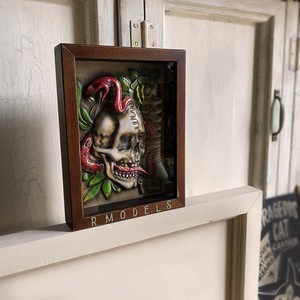 OLDSHINK TATTOO #1 BOX FRAME OLDSHINK TATTOO #1 BOX FRAME