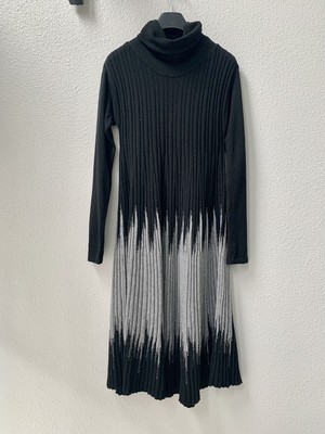 【MOU】Aラインニットワンピース (130-460) 【MOU】Aラインニットワンピース (130-460)