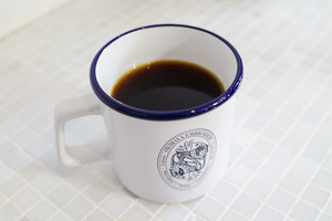 【おうちカフェ】マグカップ紺(ドリップコーヒー1bagプレゼント)
