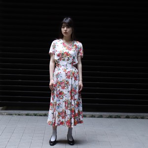 レディース 90年代 ユーズド フラワープリント 前ボタン ロングワンピース サイドレースアップ アメリカ古着 ホワイト 日本m Roger S Ladies ロジャース レディース