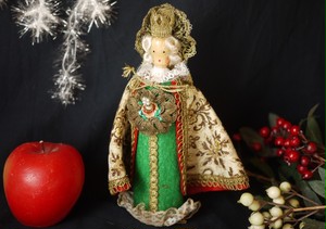 木製人形 クリストキント 聖人 王冠 ゴブラン マント こりすのパン屋