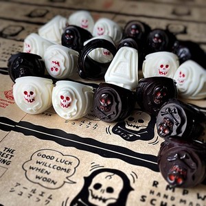 BANG-UP SKULL "RESIN" RING BANG-UP SKULL "RESIN" RING