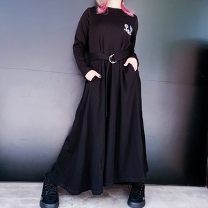 ベルト付きロングワンピース Black Nier