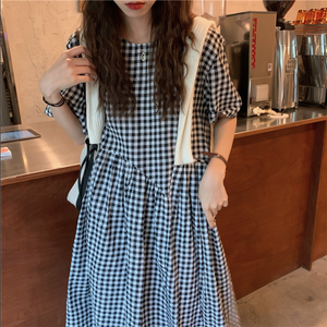ギンガムチェック ふんわりワンピース C51c 韓国レディースカジュアル 100cc