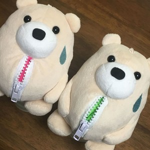 コロンとカワイイ♫チャックま ポーチ(グリーン、ピンク)