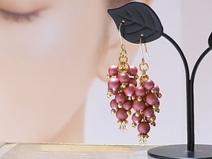 ブドウの様なピアス＆イヤリング（163130 マルベリーピンク）