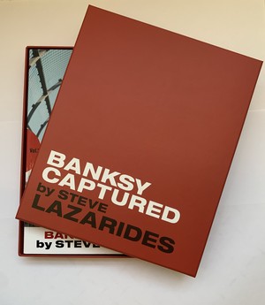 【専用BOX+写真集】BANKSY CAPTURED by STEVE LAZARIDES vol.1 2nd edition