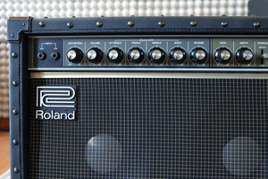 Roland Jazz Corus JC77