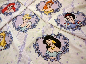 ディズニー Vintage Fun Fabric Shop ファンファブ