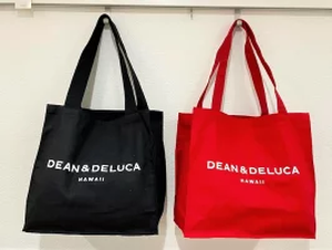 Dean Deluca Hawaii 正規品 ディーン デルーカ リッカールトン限定 キャンバストート 黒 赤 四角 トートバッグ エコバッグ ショッピングバッグ Canvas Tote コットン 内ポケット付き ハワイ Hawaii ハワイアン雑貨 ハワイ限定 ディーンアンドデルーカ ロゴ