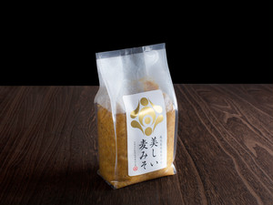 美しい麦みそ 1kg 美しい麦みそ 1kg