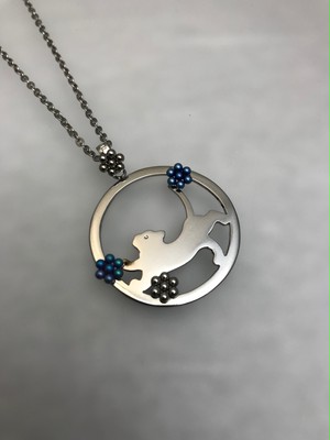 透かし彫りペンダント ねこA 透かし彫りペンダント ねこA