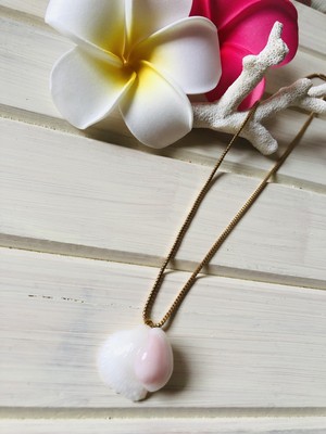 シェルネックレス