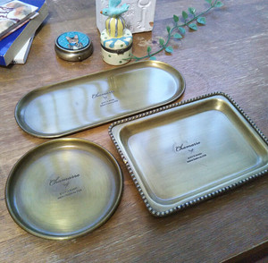 おしゃれ アンティーク トレー メール便送料無料 Chamarre キャッシュトレイ ラウンドs 店舗 小物入れ アクセサリー入れ 容器 ナチュラル雑貨リリアンナ