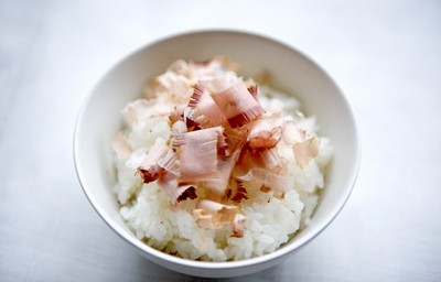 鰹節は日本のソウルフード!?ギフトにもぴったりな美味しい鰹節はいかがですか?