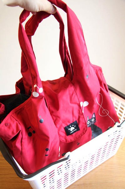 買い物かごにセットできる 詰め替え不要のエコバッグで楽しくお買いもの Base Mag