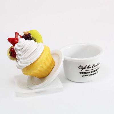 リアルすぎて食べちゃいたい 可愛すぎるスイーツデコの小物入れ Base Mag