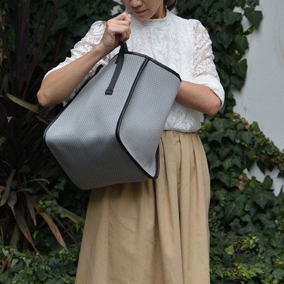 万能 おしゃれでプチプラなママバッグ 10 8 23 55までは店内全品 Offです Base Mag