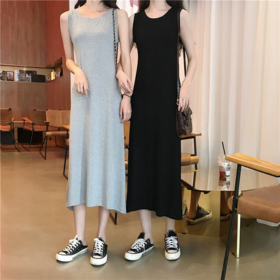 シンプルで様々なコーデができる マキシ丈ワンピース Base Mag シンプルで様々なコーデができる マキシ丈ワンピース Base Mag