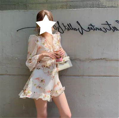 デートに着たい ガーリーコーデ 花柄シフォンワンピ Base Mag