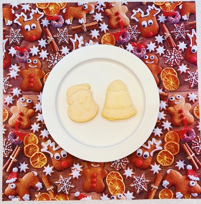 クリスマスクッキーのペーパーナプキン Base Mag