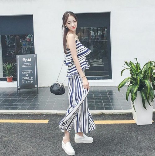 セットアップ キャミ フレア ボーダー ワイドパンツ ワイドレッグ ロング丈 ストライプ きれいめ カジュアル 2点セット ツーピース 着痩せ 体型カバー Eine Katze