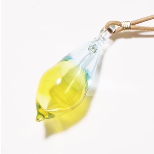 硝子のアロマペンダント <Sky Blue & Yellow> 硝子のアロマペンダント <Sky Blue & Yellow>