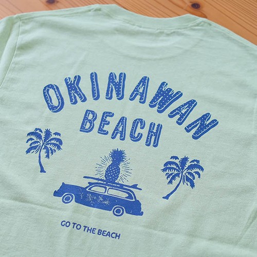 Pineapple Surf Wagon T-shirt OKINAWAN BEACH Pineapple Surf Wagon T-shirt OKINAWAN BEACH