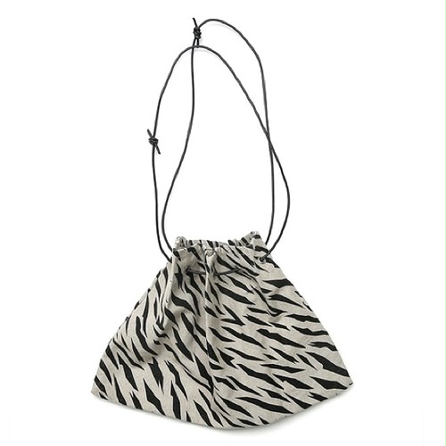 20/80(LINEN CANVAS #10 ZEBRA PATTERN DRAWSTRING BAG) 20/80(LINEN CANVAS #10 ZEBRA PATTERN DRAWSTRING BAG)