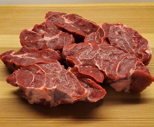 国産牛スネ肉角切 400g 国産牛スネ肉角切 400g