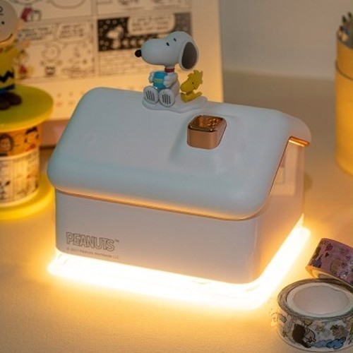 韓国限定 Peanuts Snoopy Room Light Humidifier ピーナツ スヌーピー ルームライト Usb 加湿器 照明 公式 韓国雑貨 Tokki Maeul トッキマウル 韓国雑貨通販サイト
