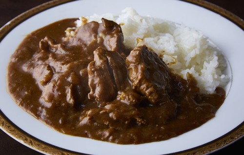 最高級黒毛和牛 和牛100% 溢れ出す和牛のコクのビーフカレー(約220g)(冷凍) 最高級黒毛和牛 和牛100% 溢れ出す和牛のコクのビーフカレー(約220g)(冷凍)