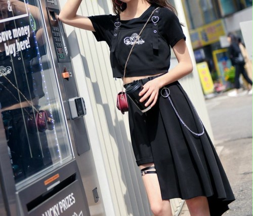 スリーピース セット 韓国 洋風ファッション クール ブラック 病み可愛いサブカル系ふぁっしょん 専門店 Loveloco