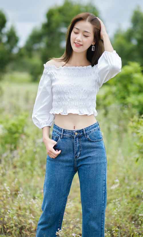 浸食 カップ 満州 へそ 出し ブラウス Tsuchiyashika Jp