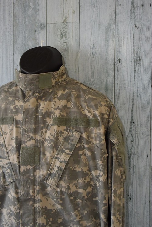 新世代の米陸軍カモはグレー系のデジタル迷彩 | アメカジ古着