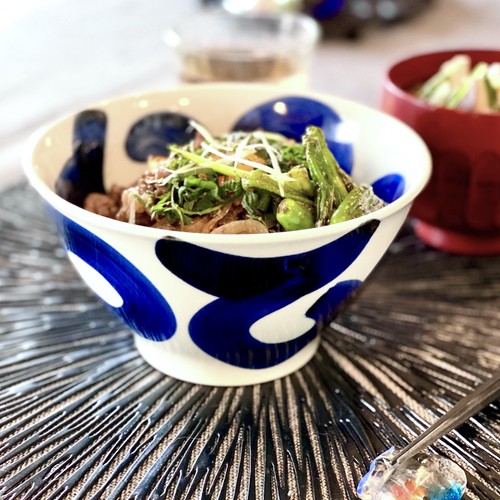 【波佐見焼】【中善】【反丼】【LL】 太唐草 砥部唐草 廻り花 マジョリカ 木の葉 手描き 波佐見焼 おしゃれ 大人 【波佐見焼】【中善】【反丼】【LL】 太唐草 砥部唐草 廻り花 マジョリカ 木の葉 手描き 波佐見焼 おしゃれ 大人