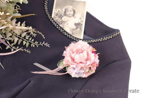結婚式・卒業式・入学式に♡布薔薇と紫陽花のコサージュ 　ピンク 入学式 卒業式 オーガンジー フォーマル パーティー 謝恩会